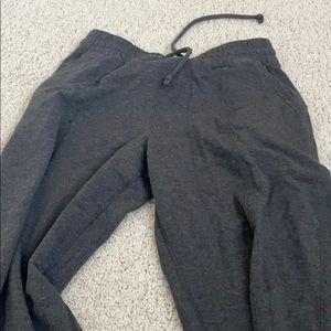 Lululemon Capri joggers